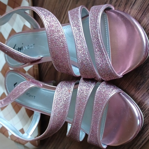 Fioni Nights Pink Sparkle Heeled sling back Sandals, Size 9, 3" heel - Picture 2 of 6